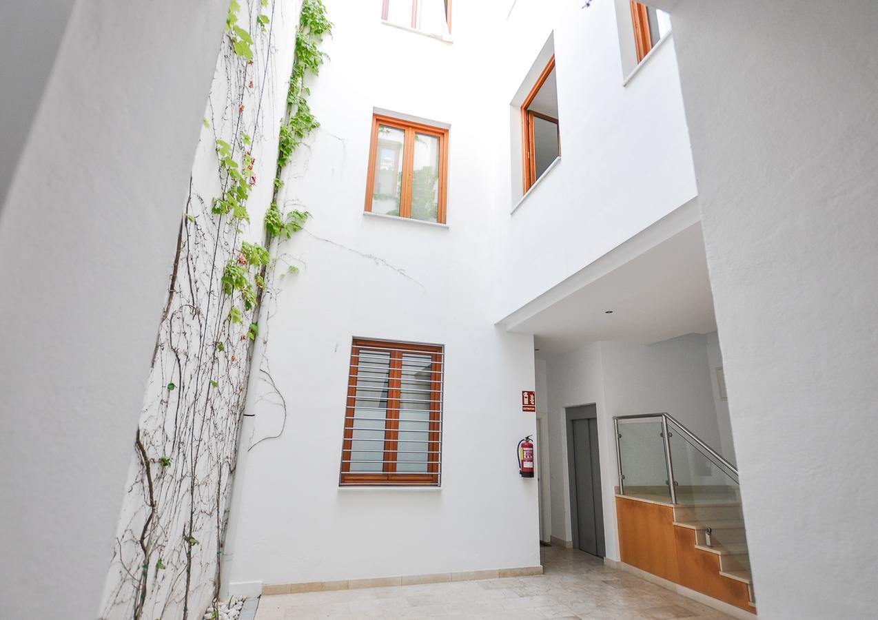 דירות מאלגה Renthas Vid Loft מראה חיצוני תמונה